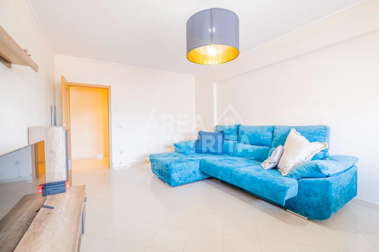 Apartamento T3 para Venda em Corroios Foto 2