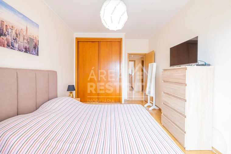 Apartamento T3 para Venda em Corroios Foto 22