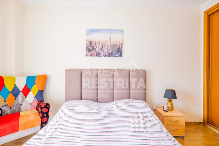 Apartamento T3 para Venda em Corroios Foto 24