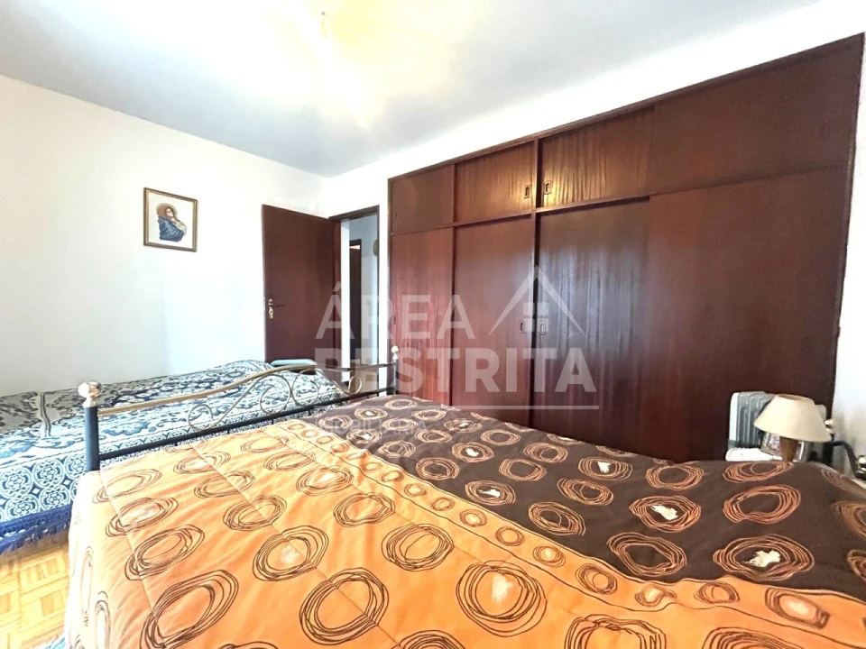 Moradia T5 para Venda em Santa Cruz da Trapa e São Cristóvão de Lafões Foto 5