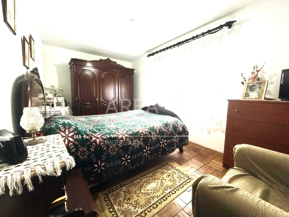 Moradia T5 para Venda em Santa Cruz da Trapa e São Cristóvão de Lafões Foto 11