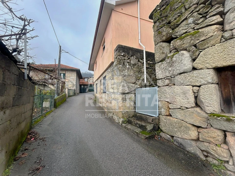 Moradia T5 para Venda em Santa Cruz da Trapa e São Cristóvão de Lafões Foto 23