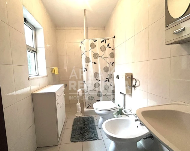 Moradia T5 para Venda em Santa Cruz da Trapa e São Cristóvão de Lafões Foto 6