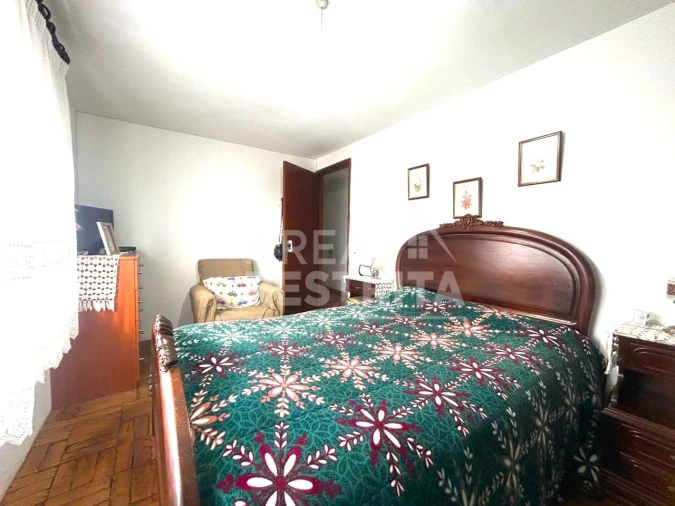 Moradia T5 para Venda em Santa Cruz da Trapa e São Cristóvão de Lafões Foto 13