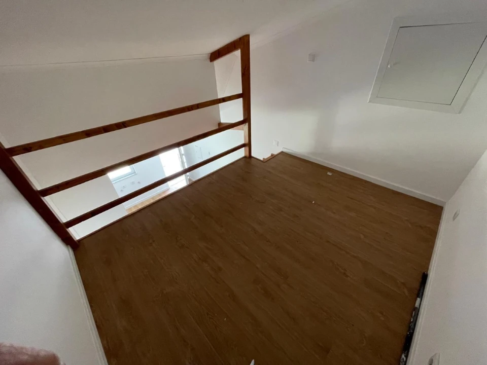 Moradia T1 para Venda em Fernao Ferro Foto 3