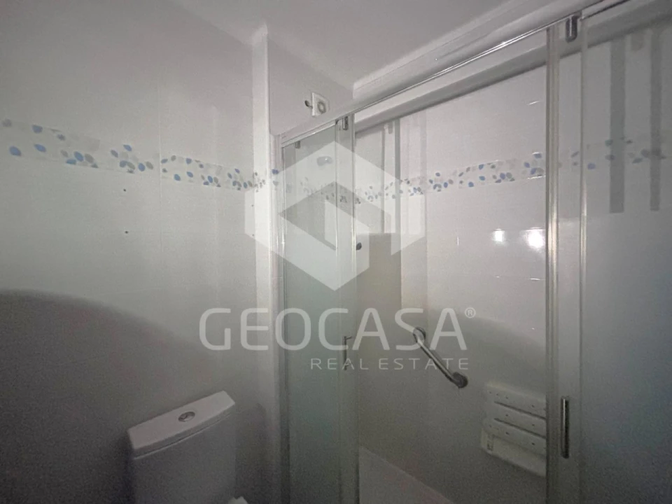 Apartamento T3 para Venda em Carcavelos e Parede Foto 23