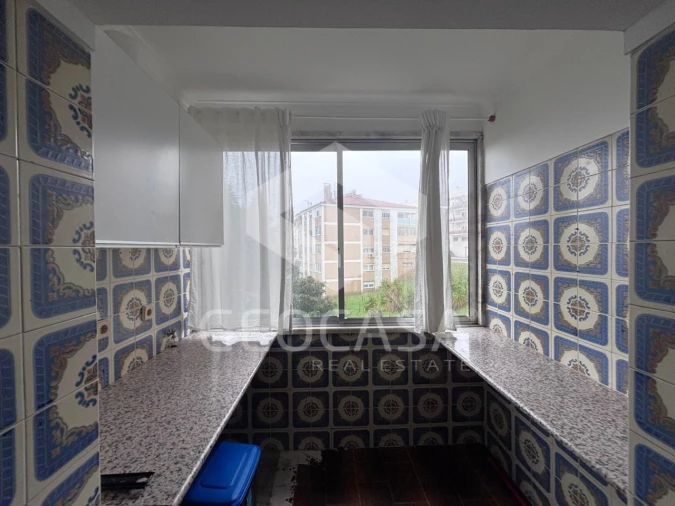 Apartamento T3 para Venda em Carcavelos e Parede Foto 4