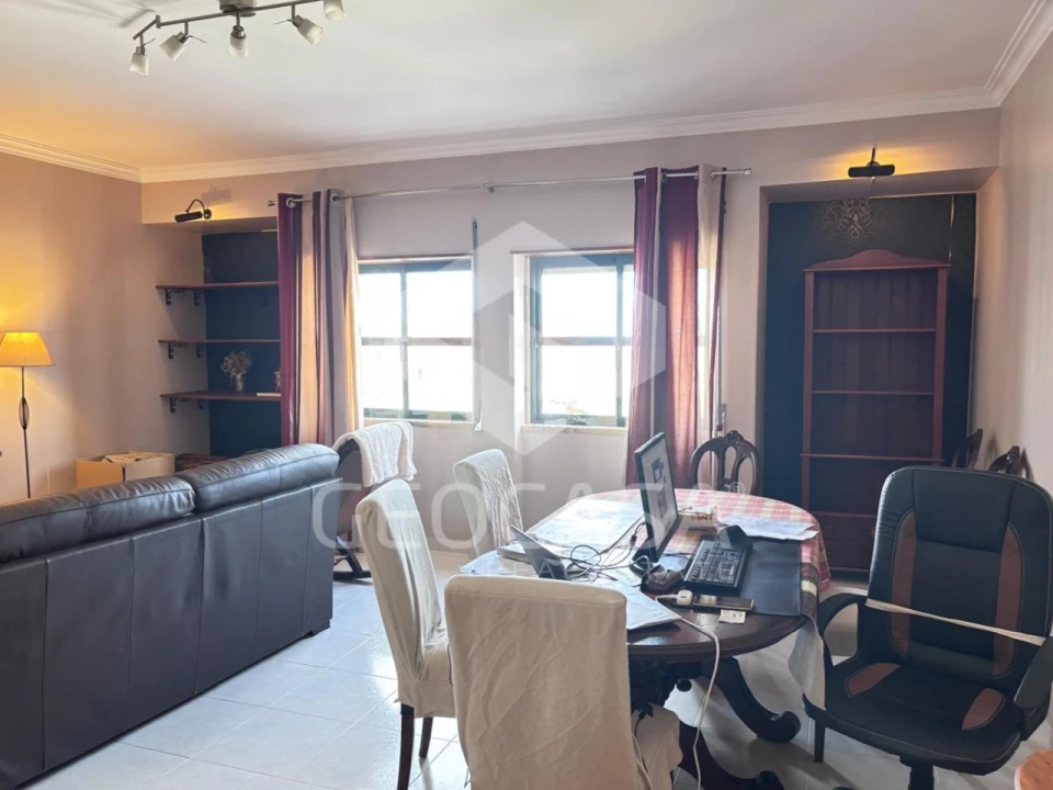 Apartamento T3 para Venda em Algueirão-Mem Martins Foto 9