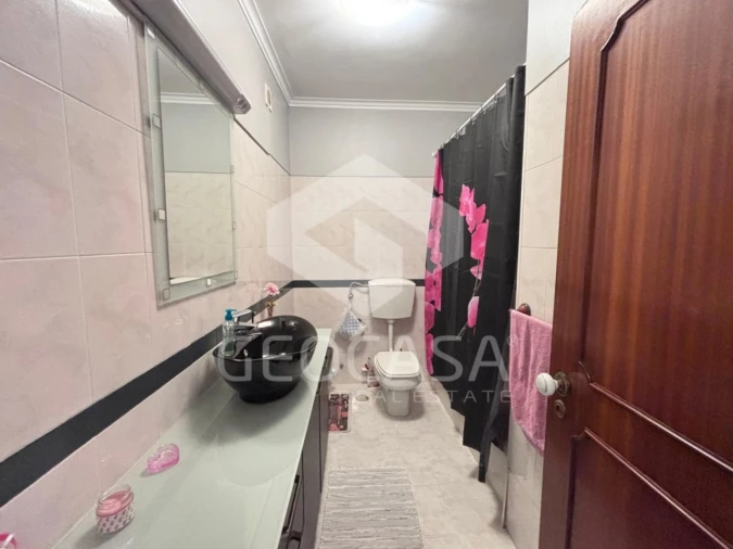 Apartamento T3 para Venda em Algueirão-Mem Martins Foto 5