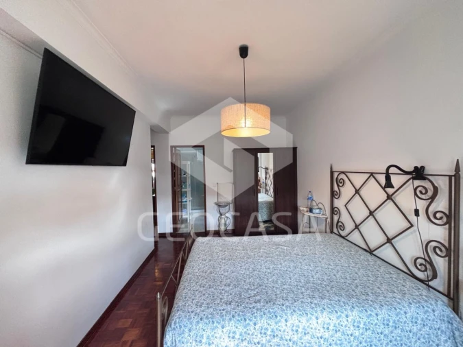 Apartamento T3 para Venda em Algueirão-Mem Martins Foto 14