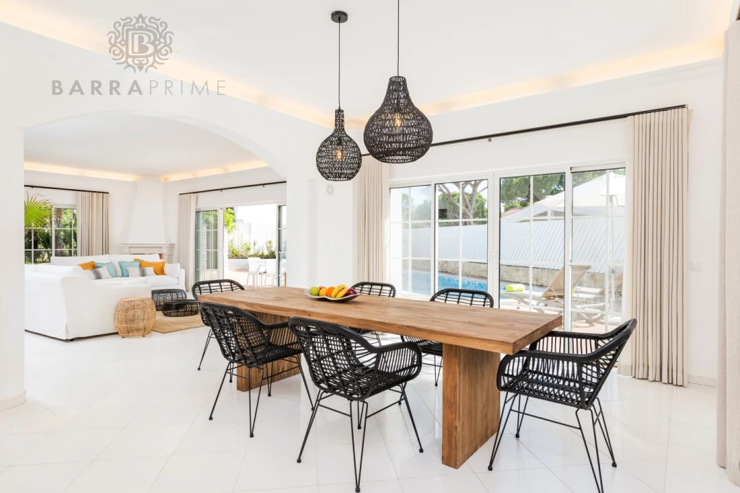 Moradia T5 para Venda em Almancil Foto 16