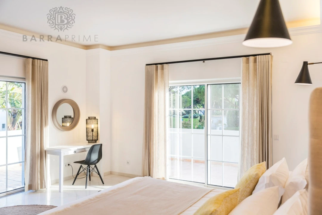 Moradia T5 para Venda em Almancil Foto 41