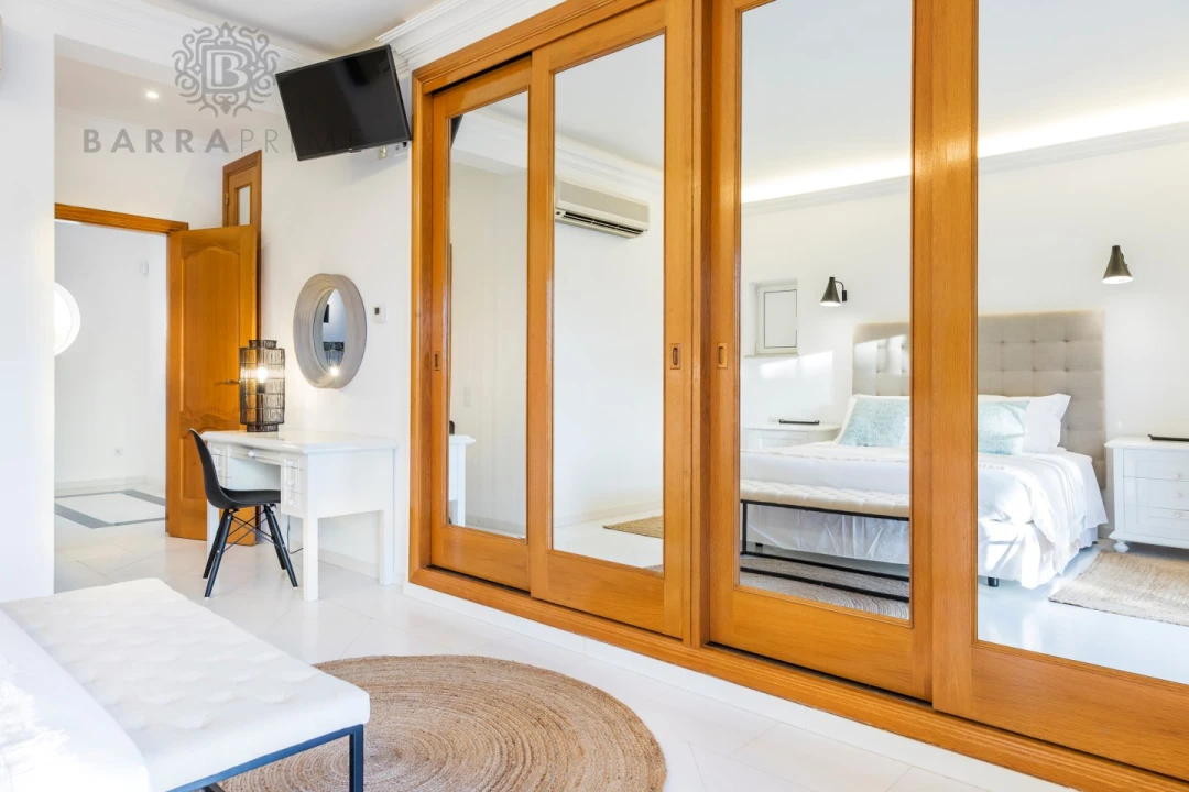 Moradia T5 para Venda em Almancil Foto 51