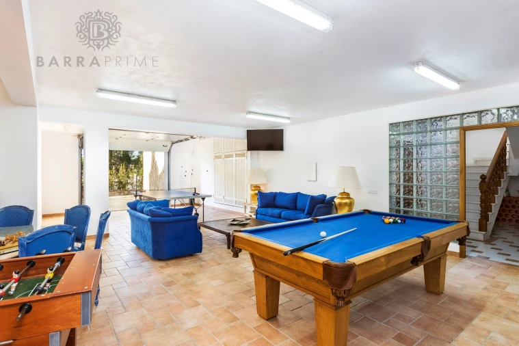 Moradia T5 para Venda em Almancil Foto 4