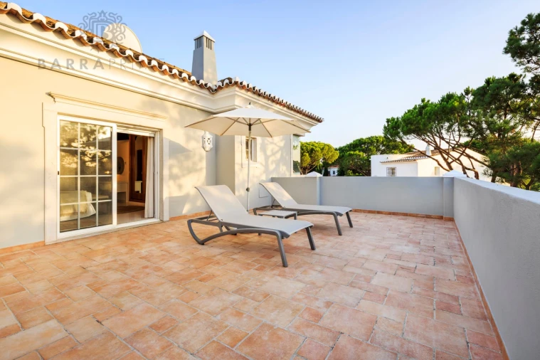 Moradia T5 para Venda em Almancil Foto 52