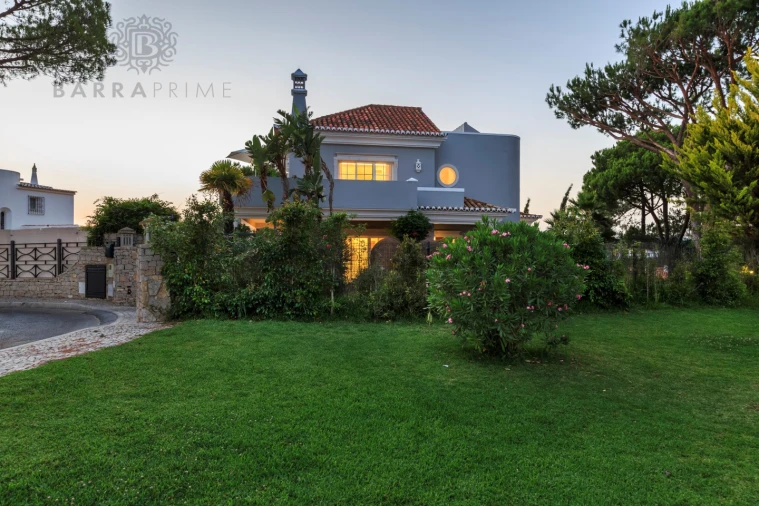 Moradia T5 para Venda em Almancil Foto 74