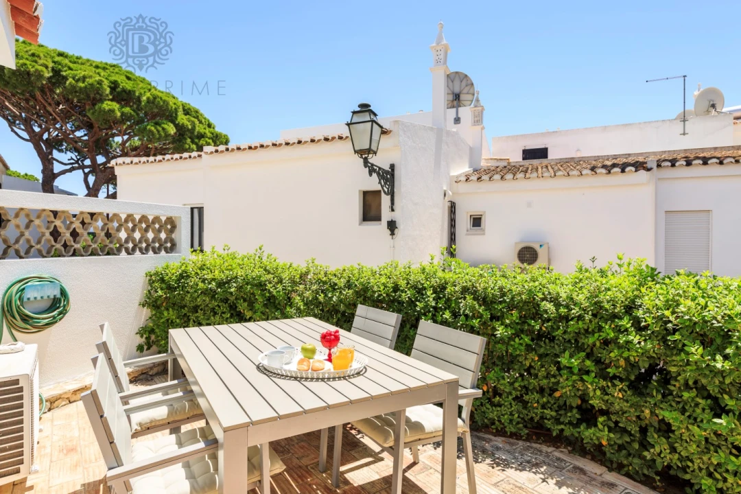 Moradia T3 para Venda em Almancil Foto 5