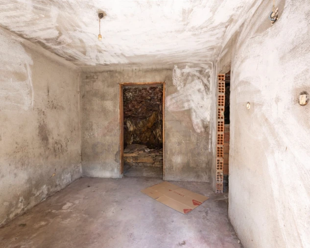 Moradia T6 para Venda em Unhais da Serra Foto 9