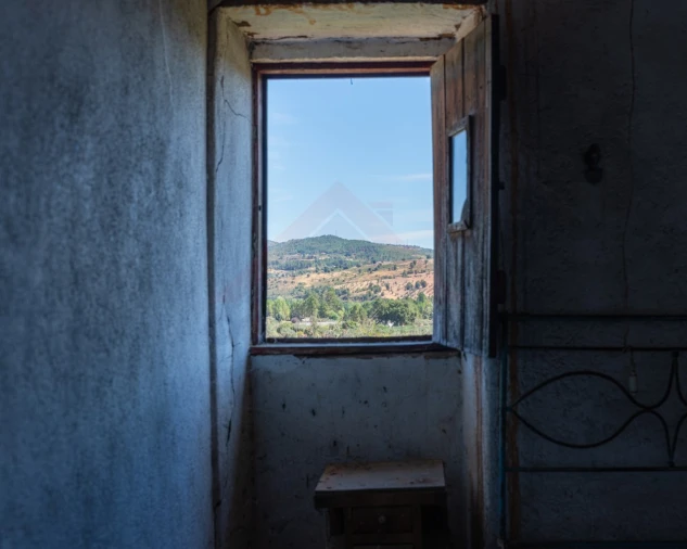 Moradia T3 para Venda em Dominguizo Foto 9