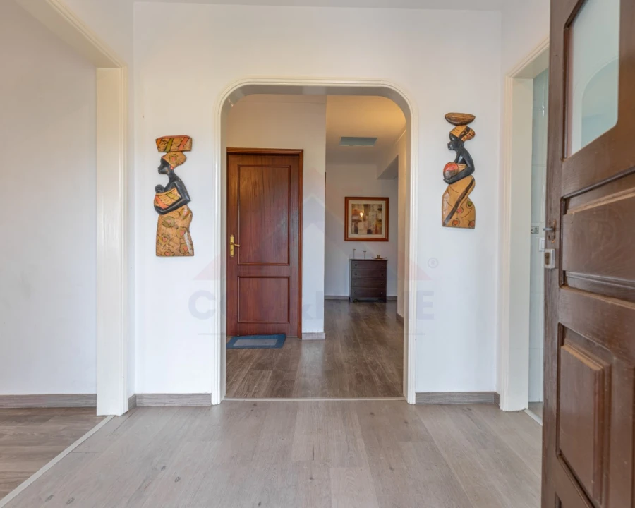 Moradia T3 para Venda em Tortosendo Foto 8