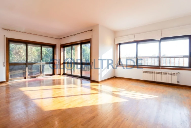 Apartamento T4 para Venda em Gondomar (São Cosme), Valbom e Jovim Foto 5