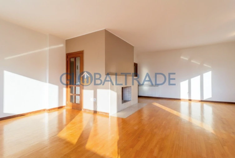 Apartamento T4 para Venda em Gondomar (São Cosme), Valbom e Jovim Foto 8