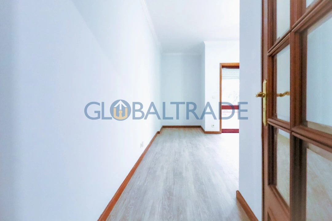 Apartamento T1 para Venda em Canelas Foto 15