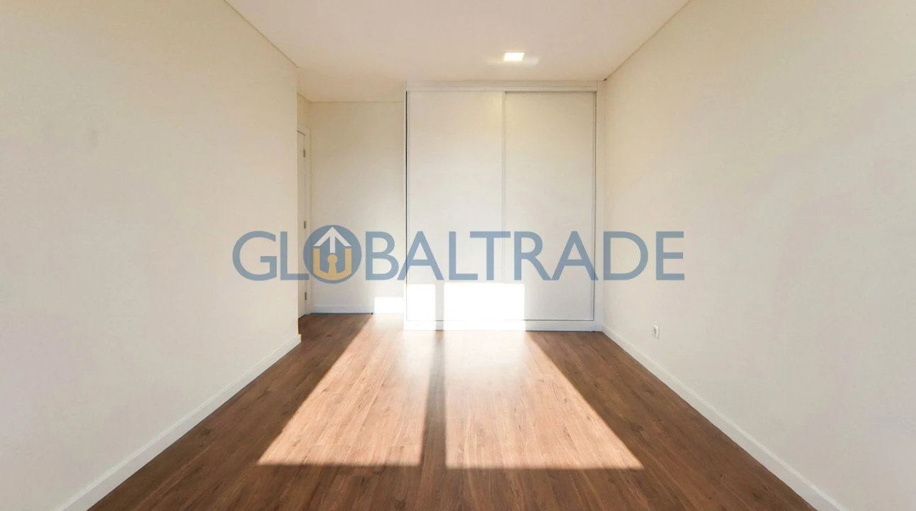 Apartamento T2 para Venda em Custóias, Leça do Balio e Guifões Foto 19