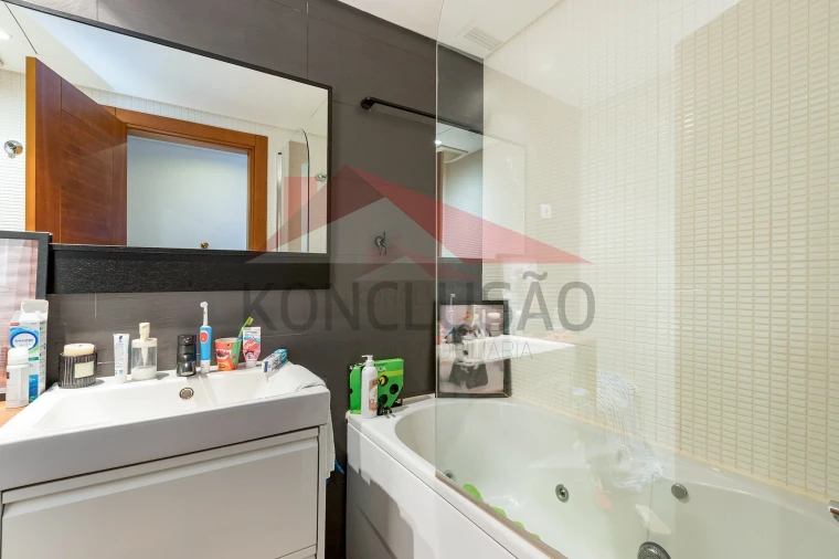 Apartamento T3 para Venda em Alverca do Ribatejo e Sobralinho Foto 13