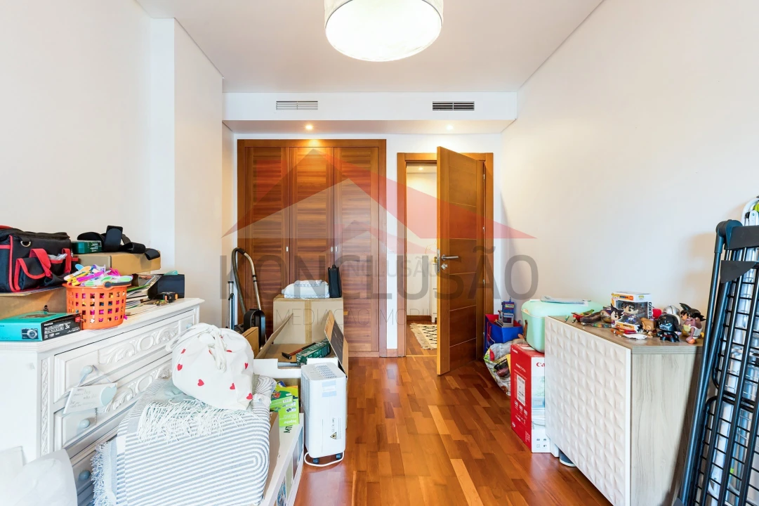 Apartamento T3 para Venda em Alverca do Ribatejo e Sobralinho Foto 15