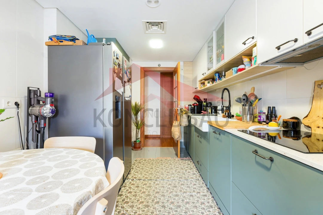 Apartamento T3 para Venda em Alverca do Ribatejo e Sobralinho Foto 3