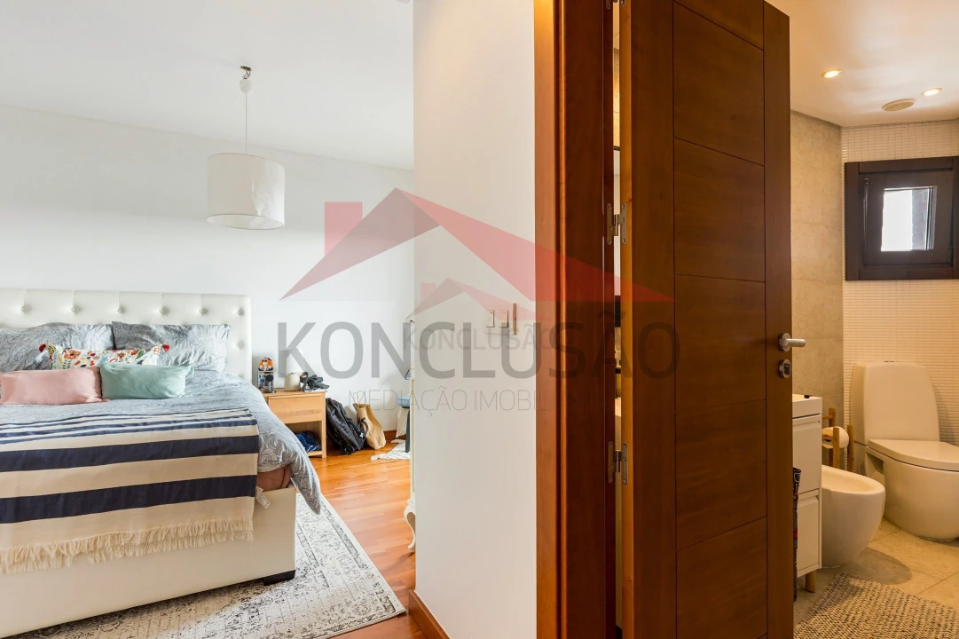 Apartamento T3 para Venda em Alverca do Ribatejo e Sobralinho Foto 17