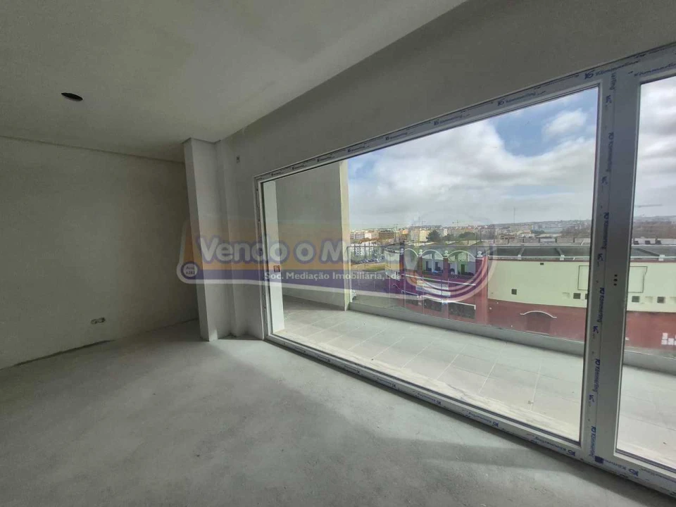 Apartamento T5 para Venda em Montijo e Afonsoeiro Foto 11