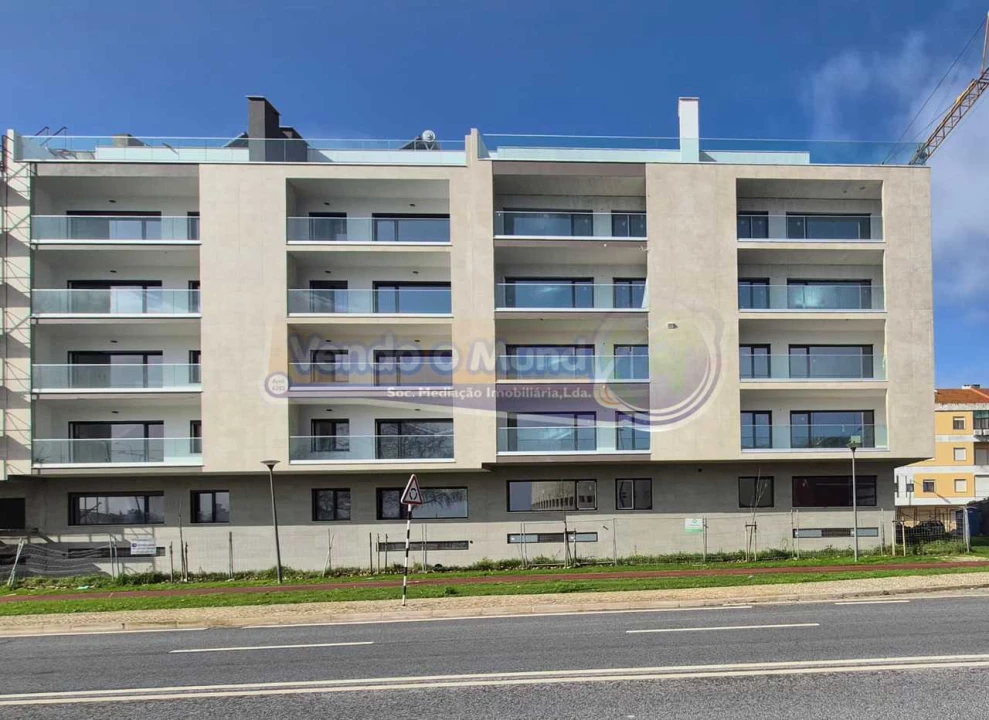 Apartamento T5 para Venda em Montijo e Afonsoeiro Foto 1
