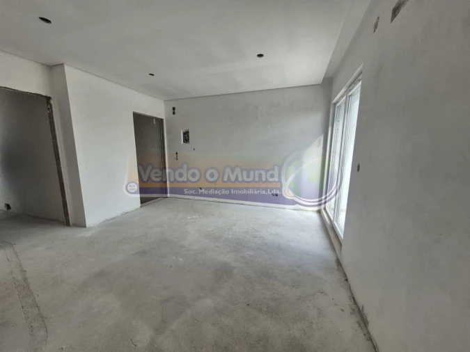 Apartamento T5 para Venda em Montijo e Afonsoeiro Foto 9