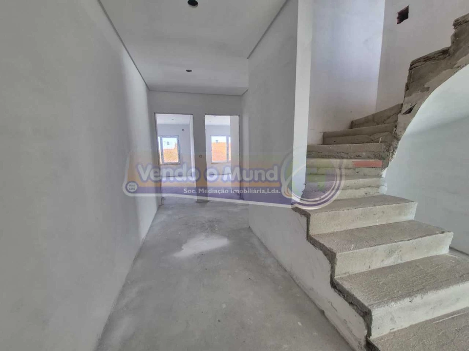 Apartamento T5 para Venda em Montijo e Afonsoeiro Foto 4
