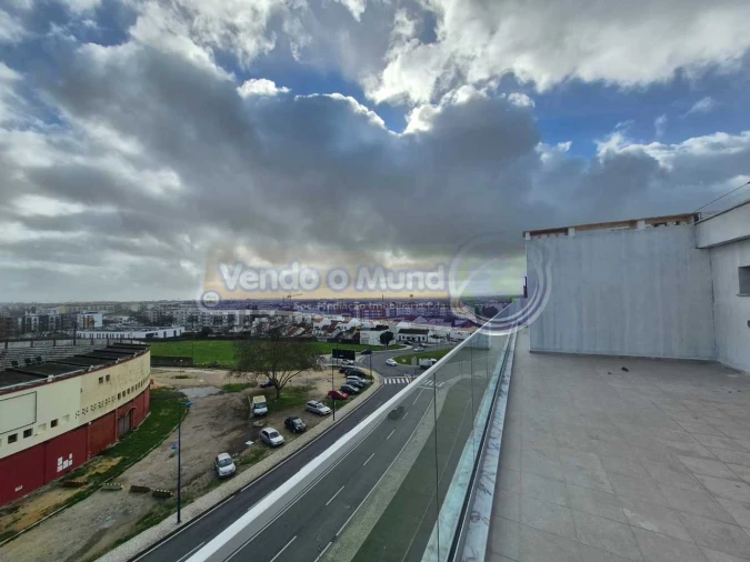 Apartamento T5 para Venda em Montijo e Afonsoeiro Foto 6