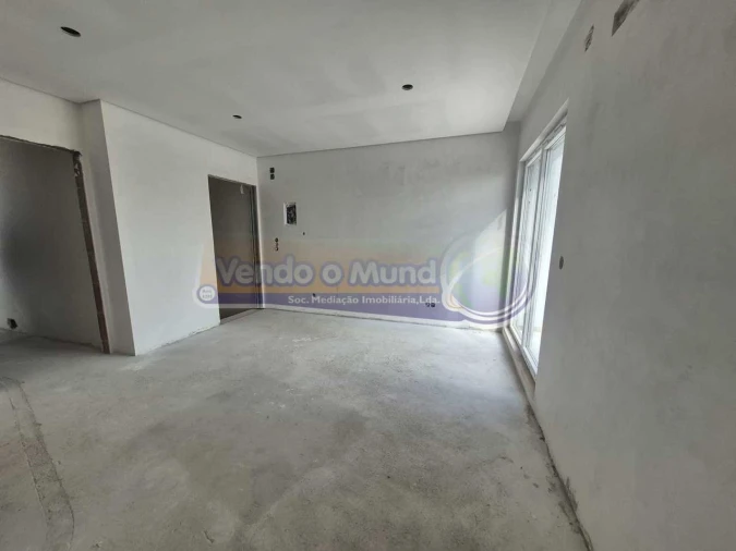 Apartamento T5 para Venda em Montijo e Afonsoeiro Foto 5
