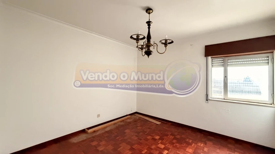 Apartamento T2 para Venda em Benavente Foto 18