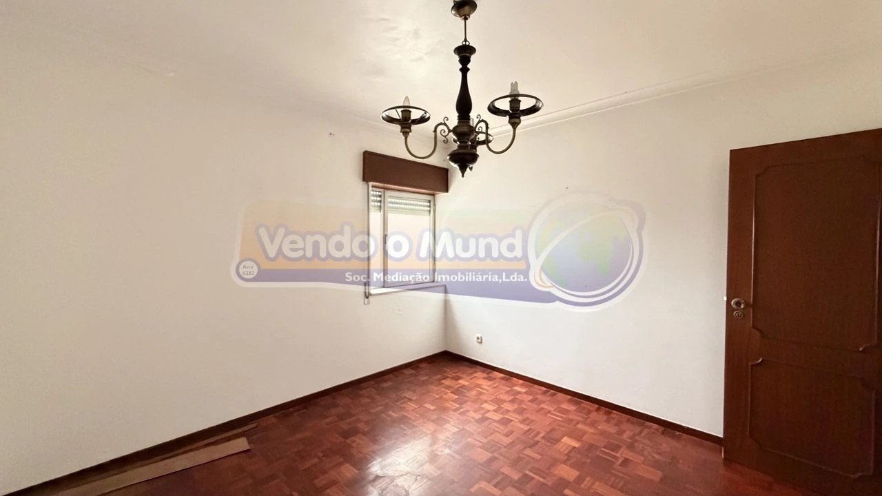 Apartamento T2 para Venda em Benavente Foto 16