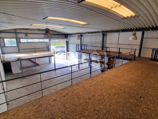 Armazém para Arrendamento em Assafarge e Antanhol Foto 8