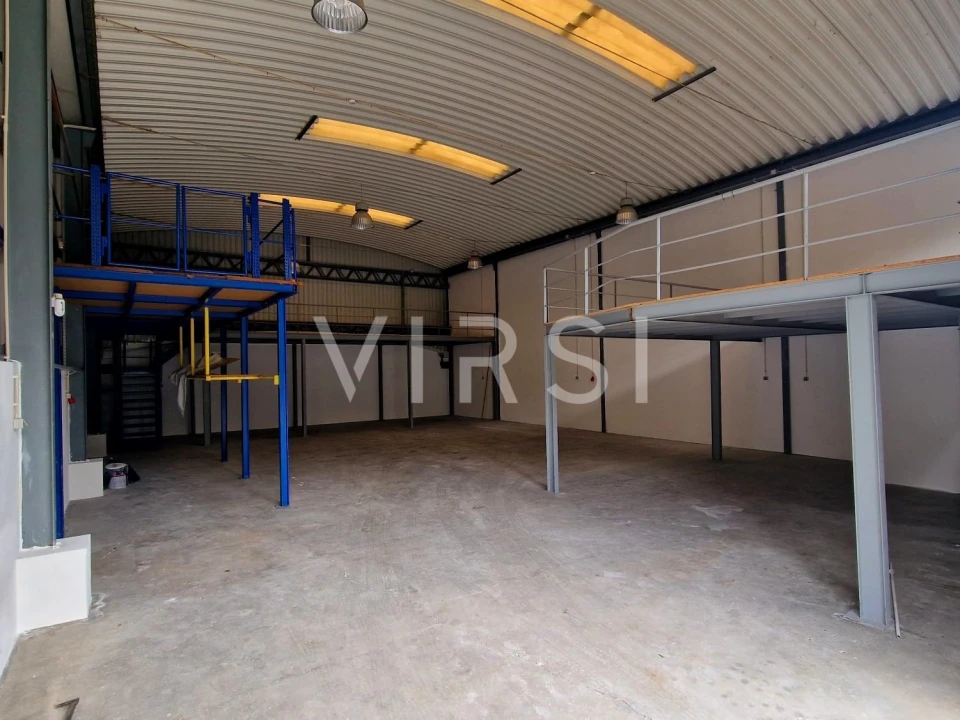 Armazém para Arrendamento em Assafarge e Antanhol Foto 3