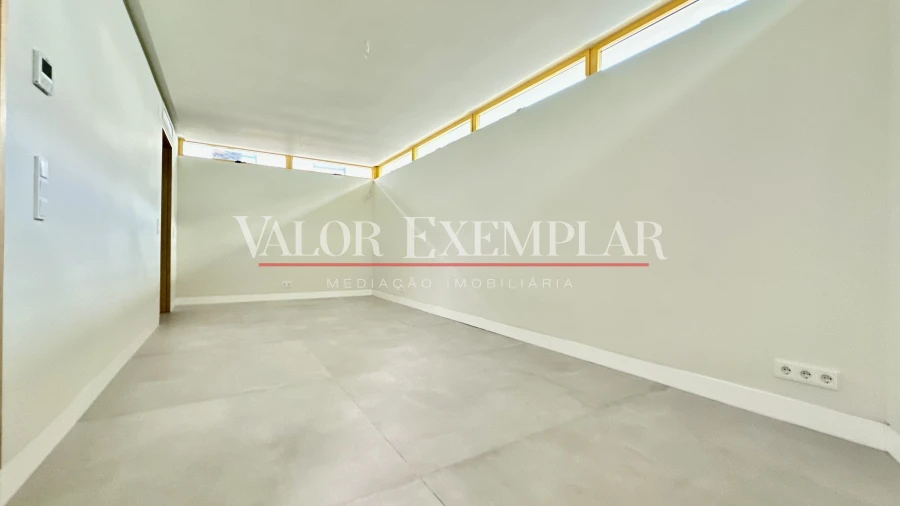 Apartamento T0 para Venda em Alcochete