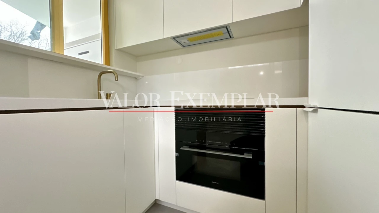 Apartamento T0 para Venda em Alcochete Foto 3