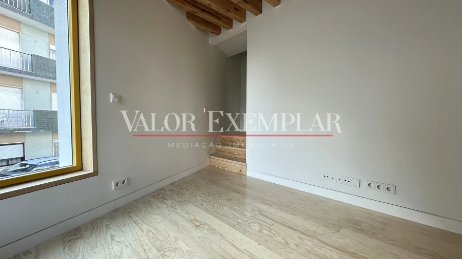 Apartamento T2 para Venda em Alcochete Foto 6