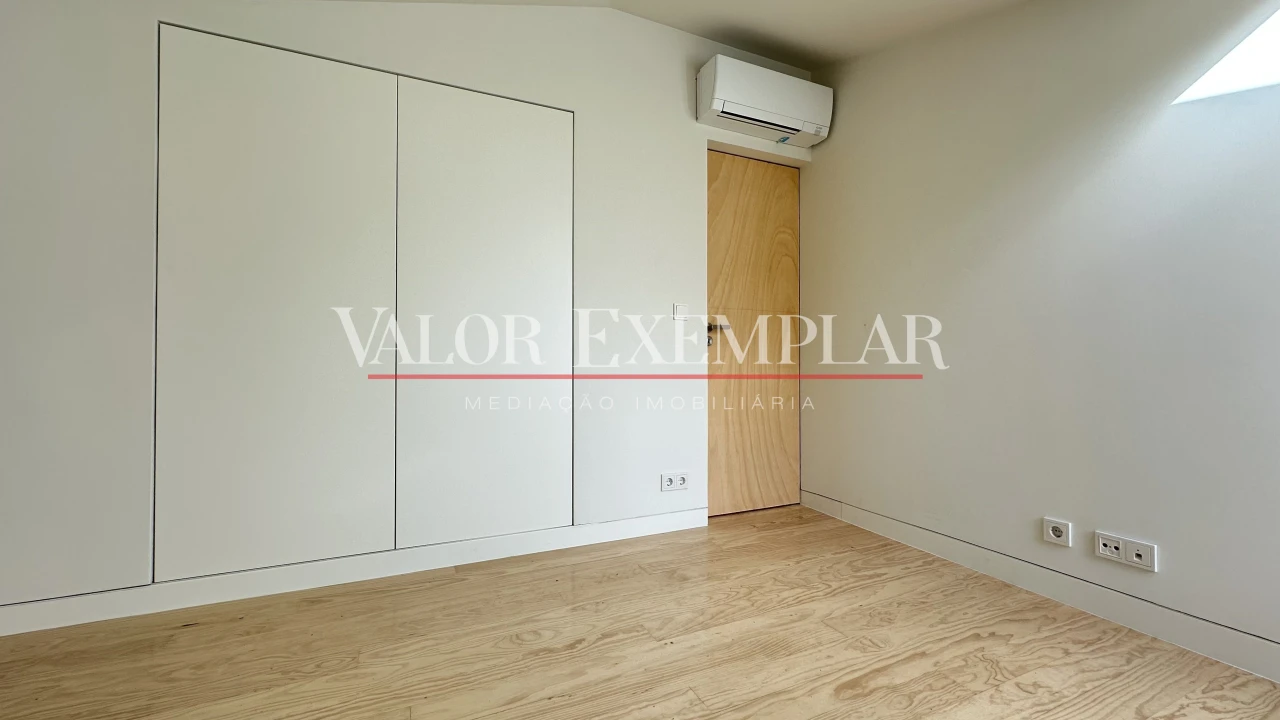 Apartamento T2 para Venda em Alcochete Foto 14