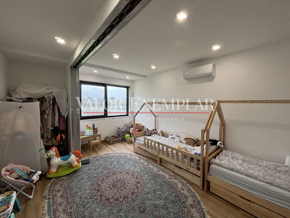 Moradia T2 para Venda em Atalaia e Alto Estanqueiro-Jardia Foto 2