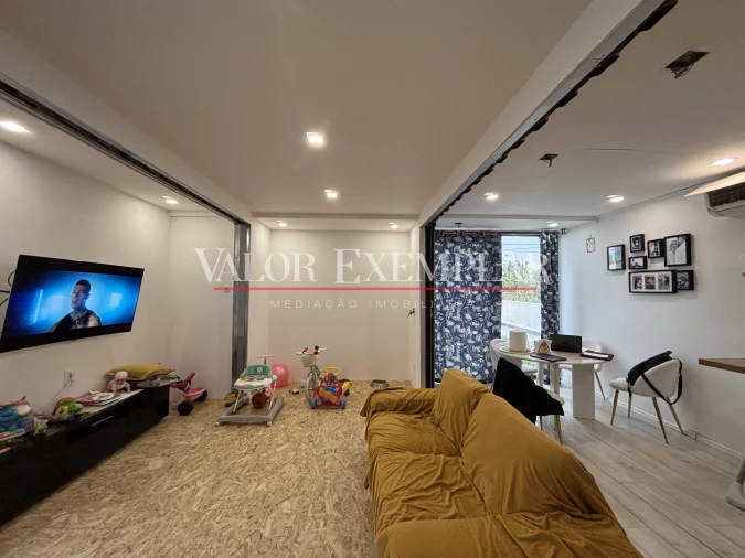 Moradia T2 para Venda em Atalaia e Alto Estanqueiro-Jardia Foto 6