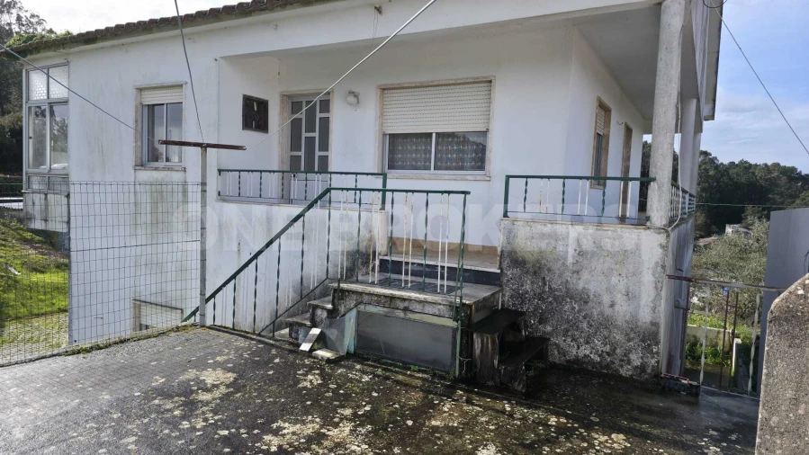 Moradia T4 para Venda em Lousa Foto 15