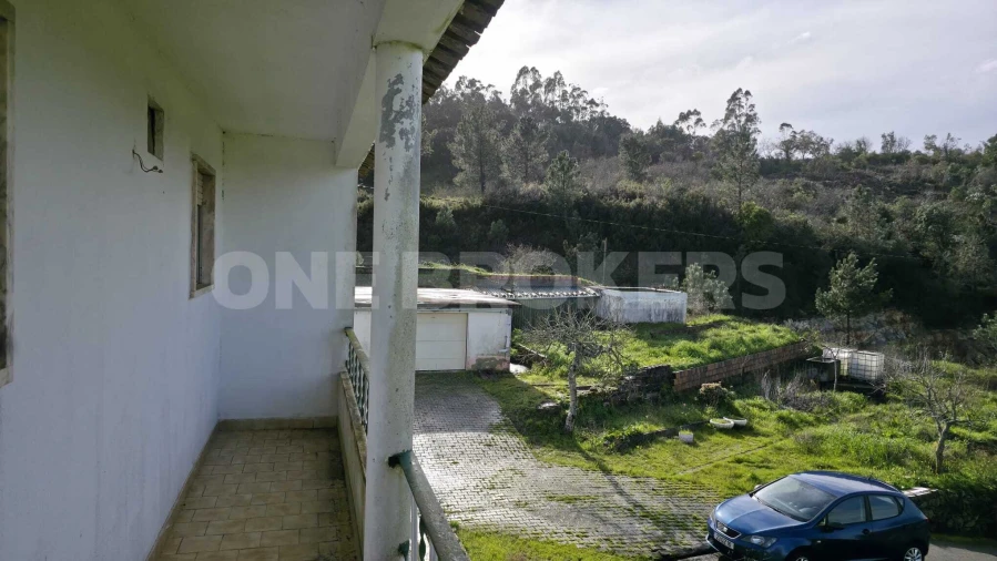 Moradia T4 para Venda em Lousa Foto 7